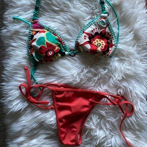 Ripcurl Top + LindeLucy Bottom